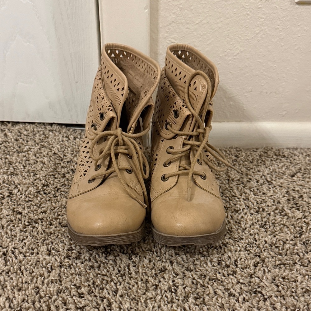 Rock & Candy Tan Ankle Boots